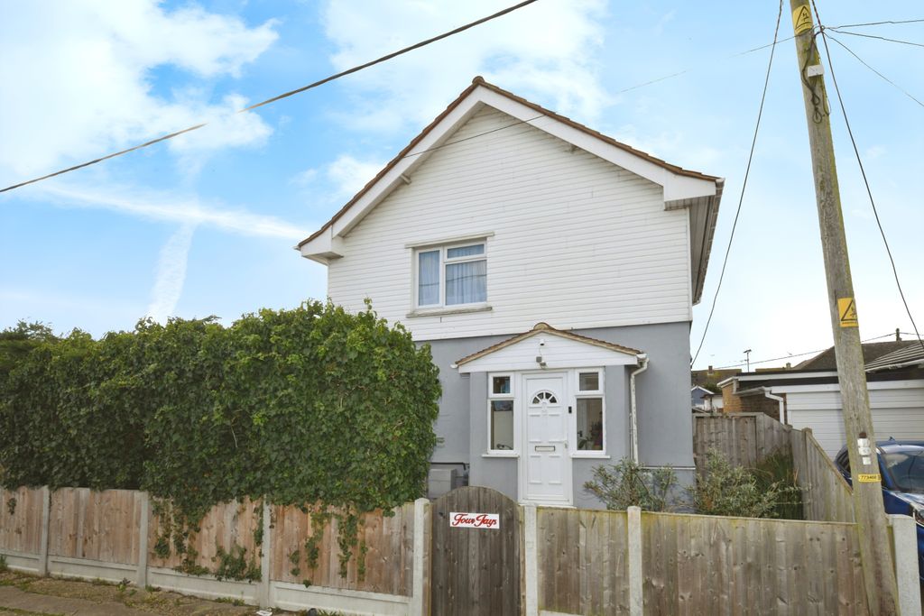 Property photo 1 of 17 Photography