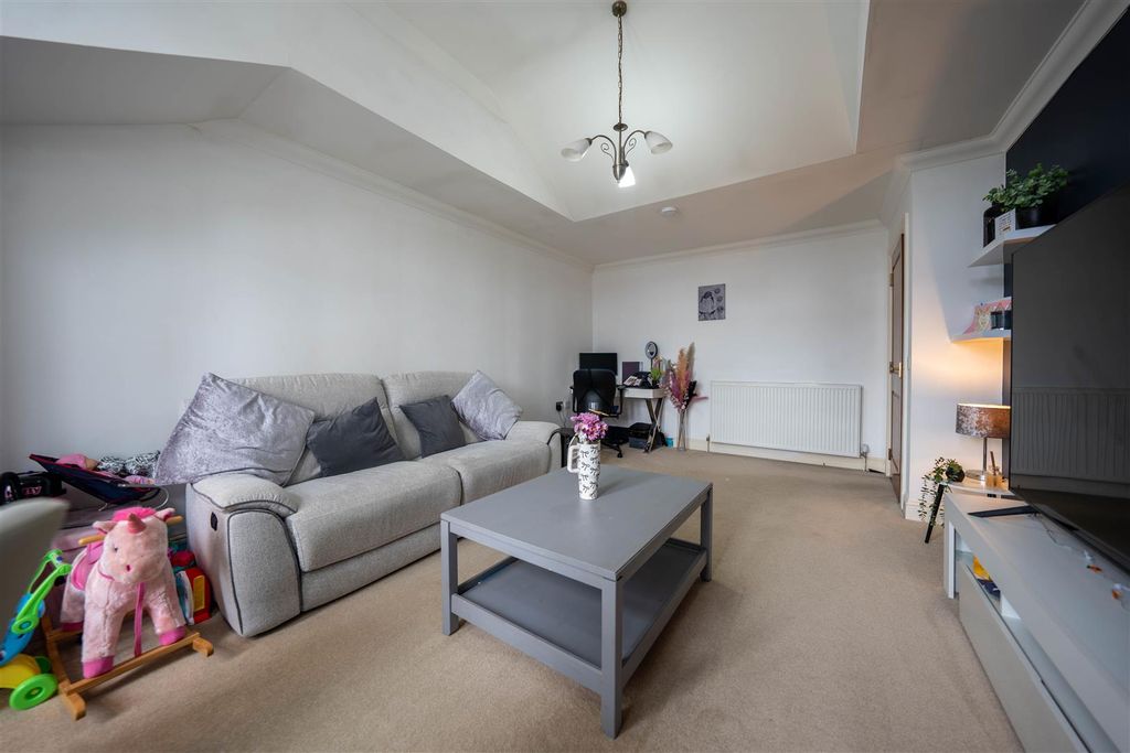 Additional image 6 of 2 bed flat for saleCroft Park, Perth PH2