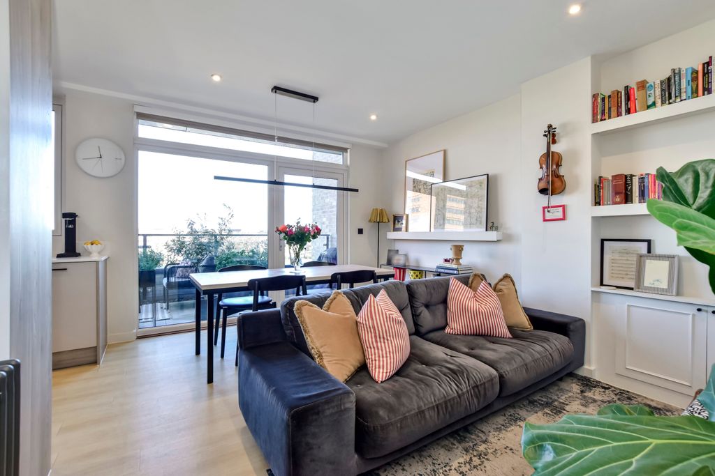 Property photo 2 of 29 Dsc_0744-Dsc_0745