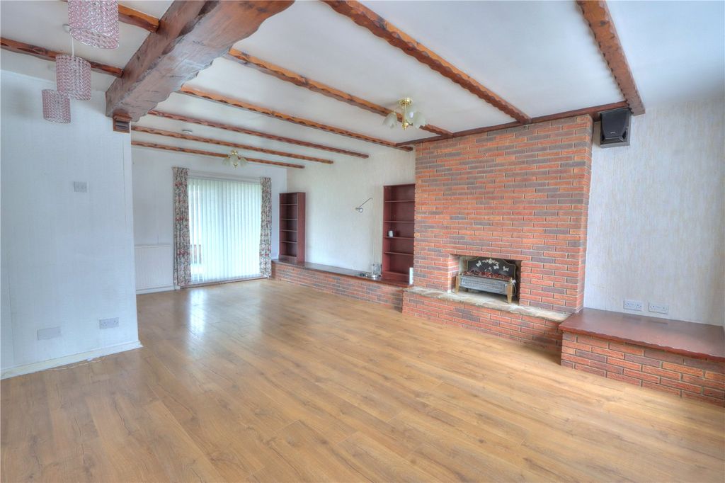 Property photo 3 of 13 Picture No. 10