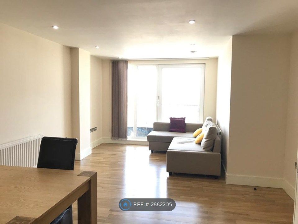 Property photo 2 of 11