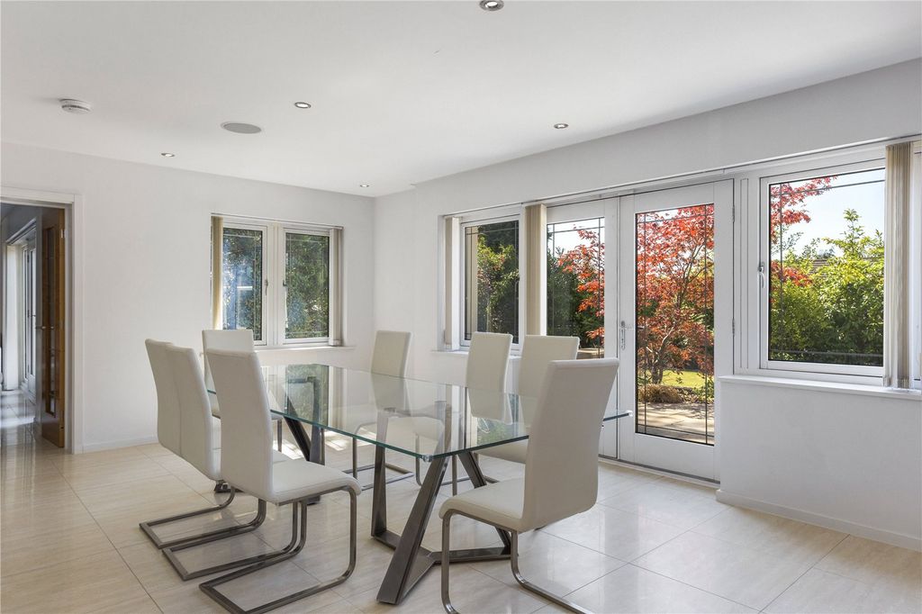 Additional image 7 of 5 bed detached house to rentRappax Road, Hale, Altrincham, Greater Manchester WA15