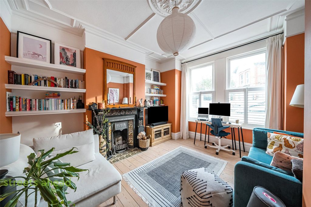 Property photo 1 of 13 Picture No. 01