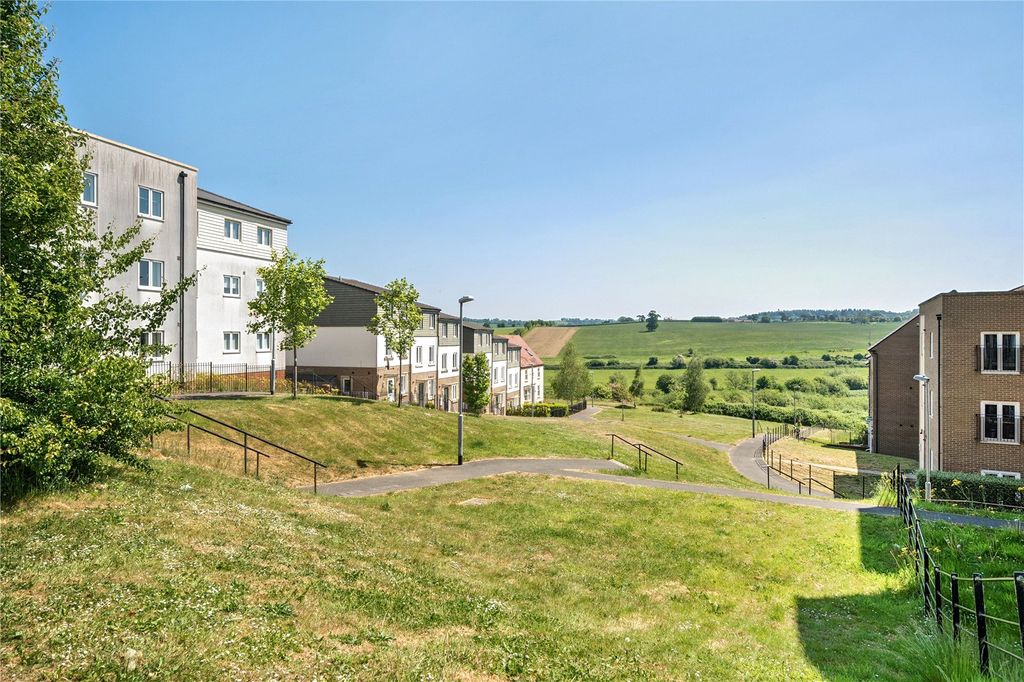 Property photo 2 of 11 Picture No. 06