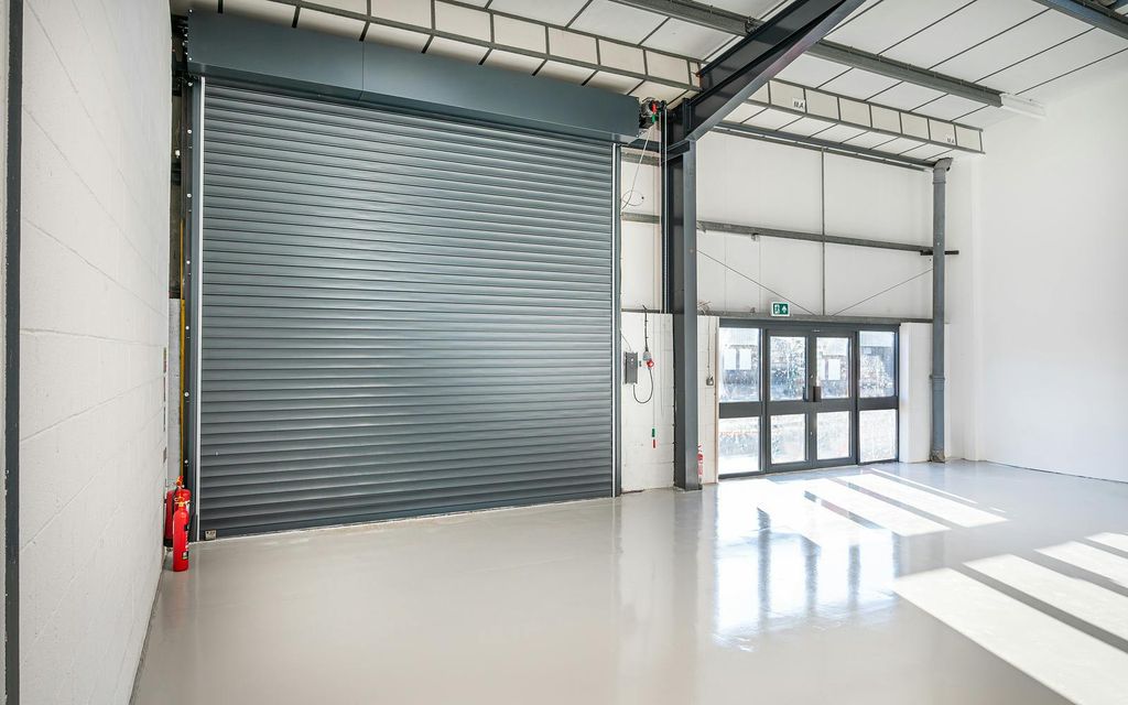 Property photo 3 of 8 8.Jpg