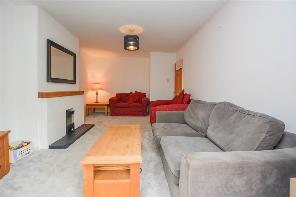 Property photo 2 of 12 Dsc_1006.Jpg