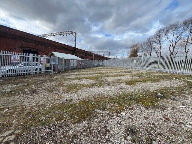 Property photo 1 of 4 Flexible Property Space