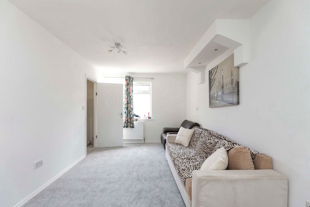 Property photo 1 of 14 Pbox-Img.Jpg