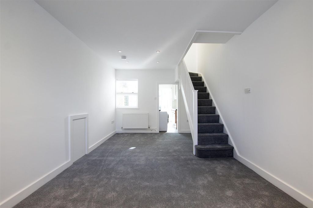 Property photo 3 of 13 Img_3336.Jpg