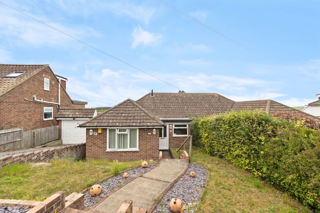 Property photo 1 of 22