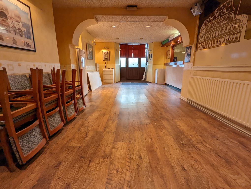 Property photo 2 of 22
