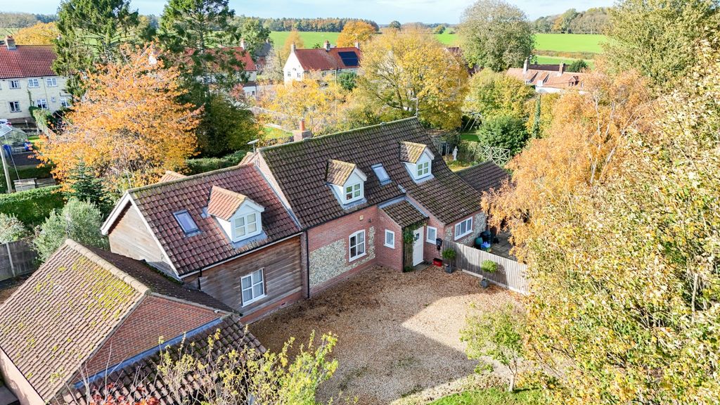 Property photo 1 of 37 2750950