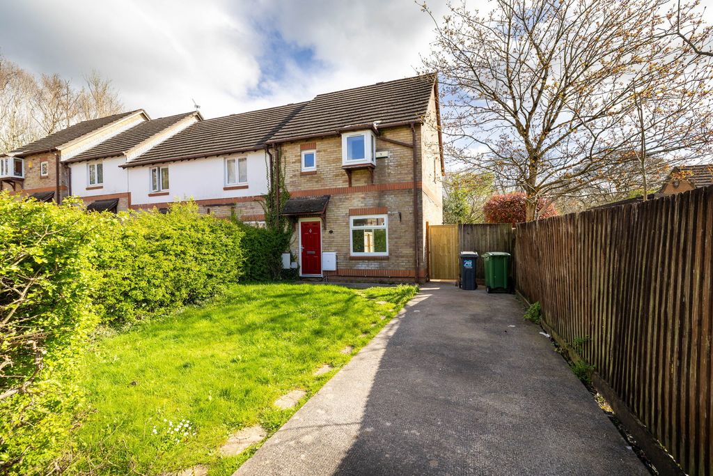 Property photo 1 of 18