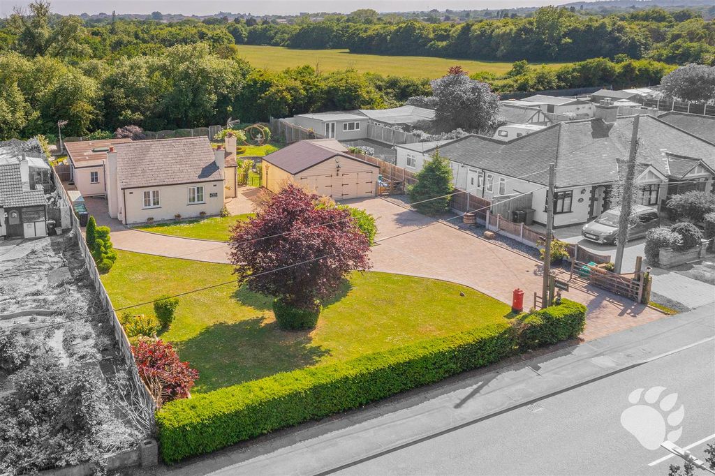 Property photo 1 of 39 Front