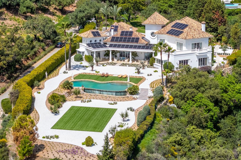 Property photo 2 of 31 Image