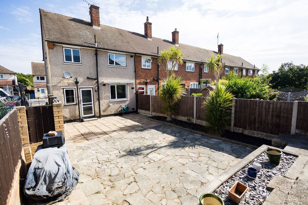 Property photo 1 of 16