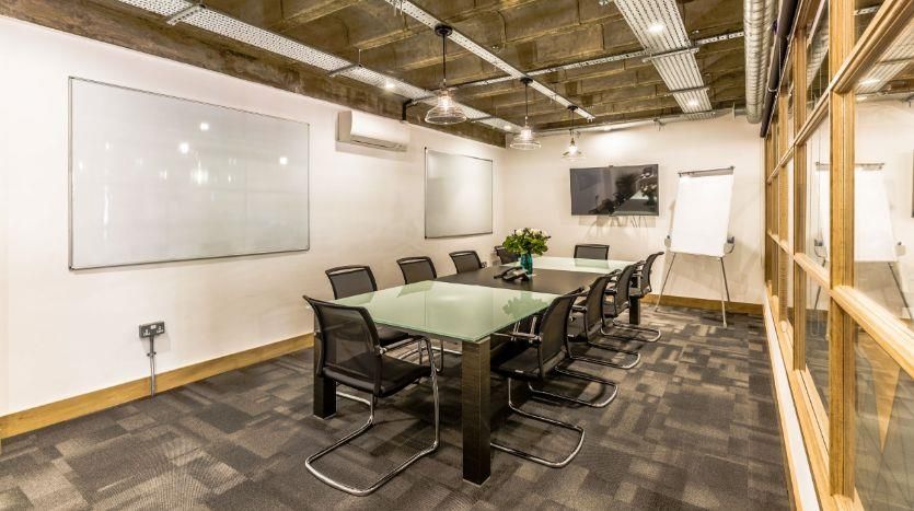 Property photo 2 of 15 Serviced Office Space To Rent In Bath Place, Rivin