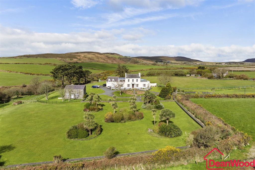 Property photo 1 of 72 1.Jpg