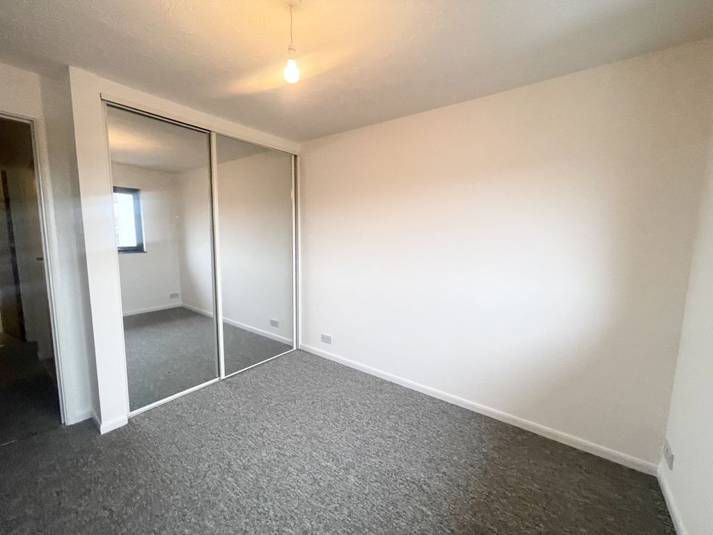 Property photo 2 of 9 Photo 2