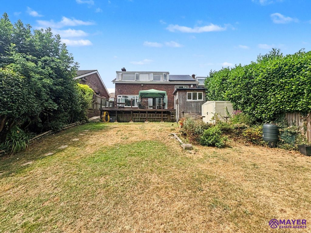 Property photo 1 of 23