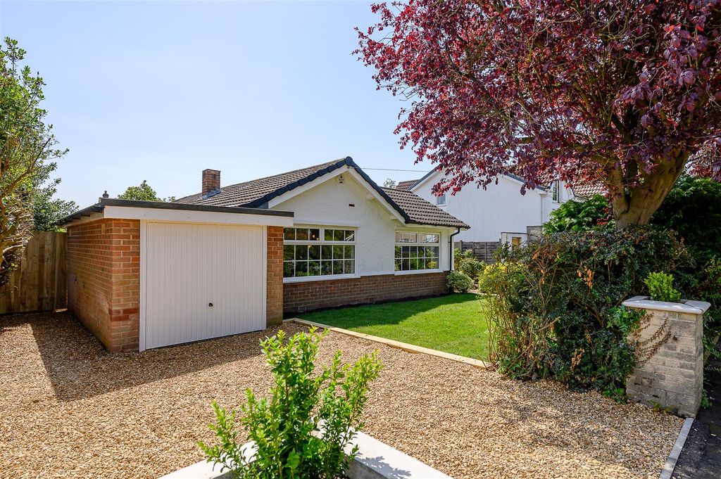 Property photo 1 of 20 External