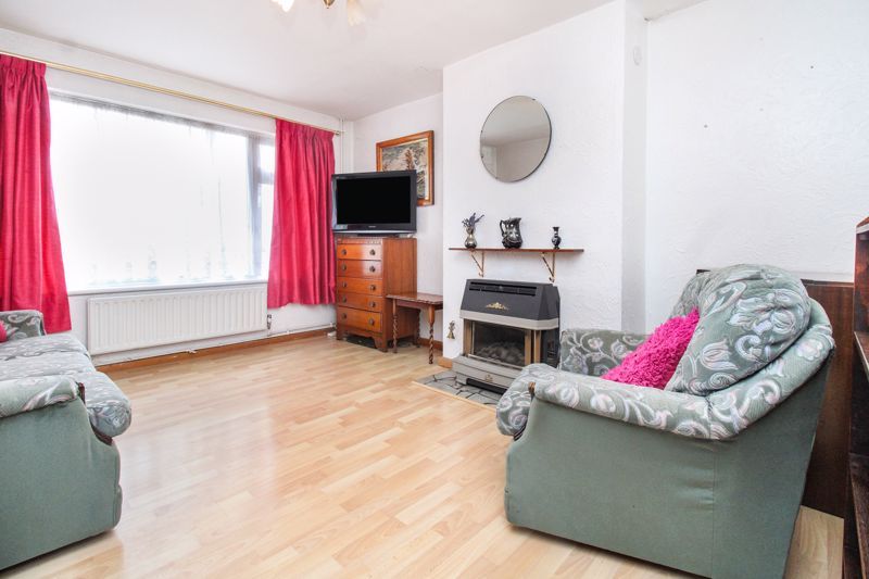 Property photo 2 of 13 Lounge