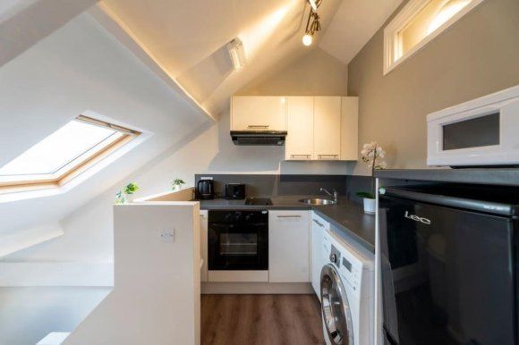 Property photo 2 of 8 9520825.Jpg