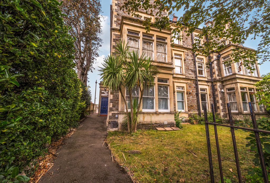 Property photo 1 of 11 1344311-19-68A893...
