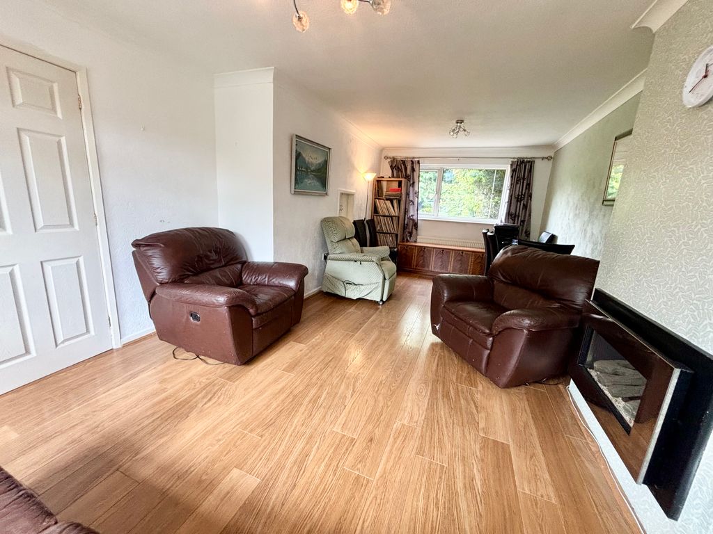 Property photo 2 of 23 Img_4943