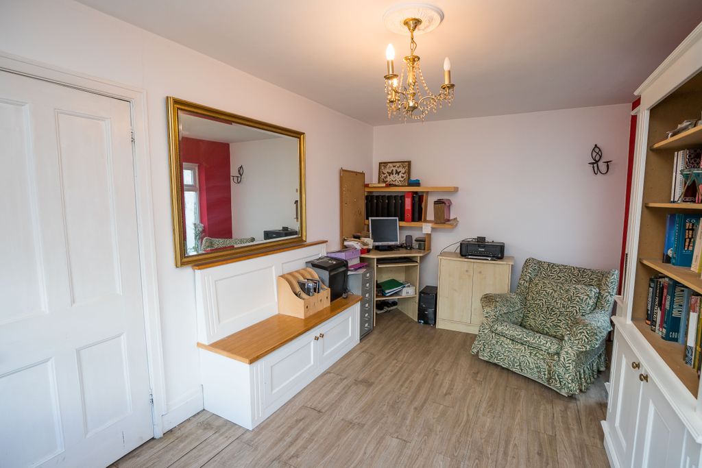 Property photo 2 of 20 Img_7635