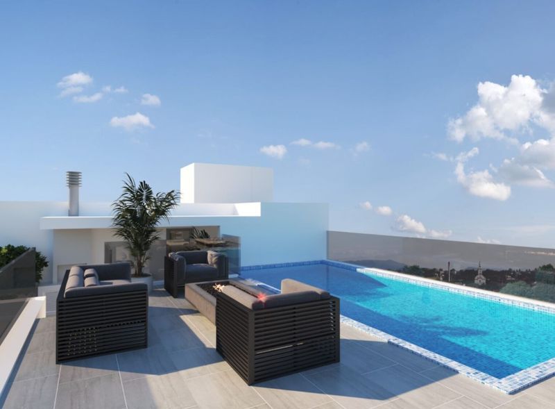 Property photo 2 of 32 Communal Pool &...