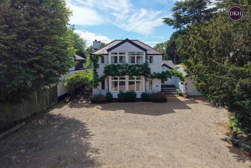 Property photo 1 of 34 Picture No. 29