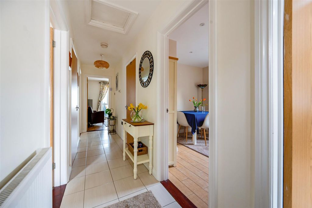 Property photo 3 of 25 Sketch_Ph1_6502568.Jpg