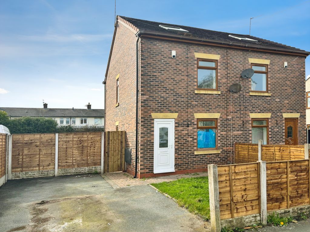 Property photo 1 of 21 1