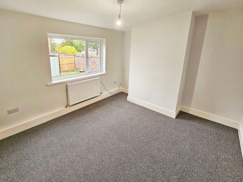 Property photo 3 of 20 Photo 8