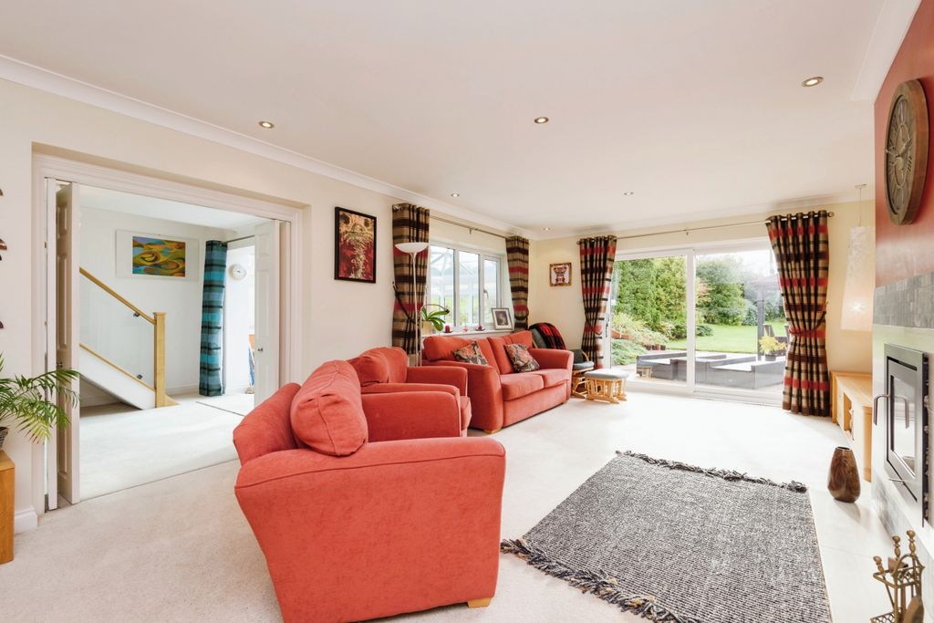 Additional image 6 of 7 bed detached bungalow for saleForge Lane, Sutton CT15