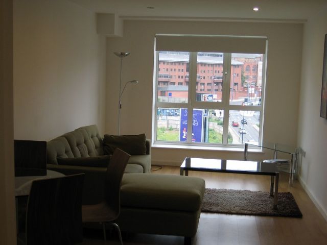 Property photo 2 of 9