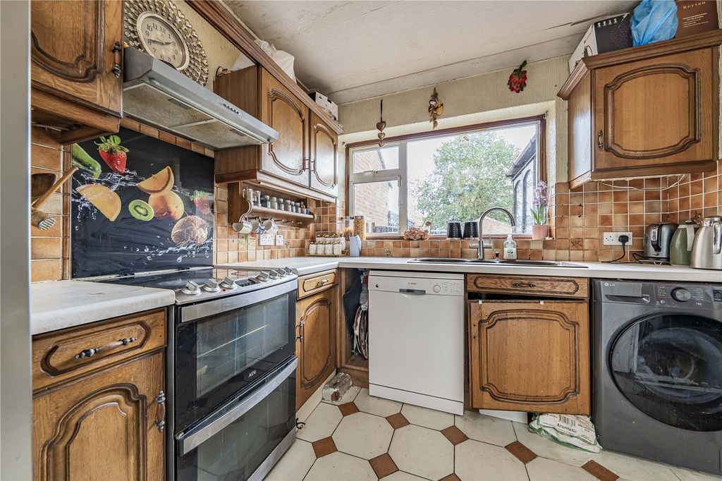 Property photo 3 of 15 Picture No. 06