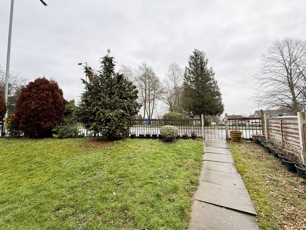 Property photo 2 of 3 Image