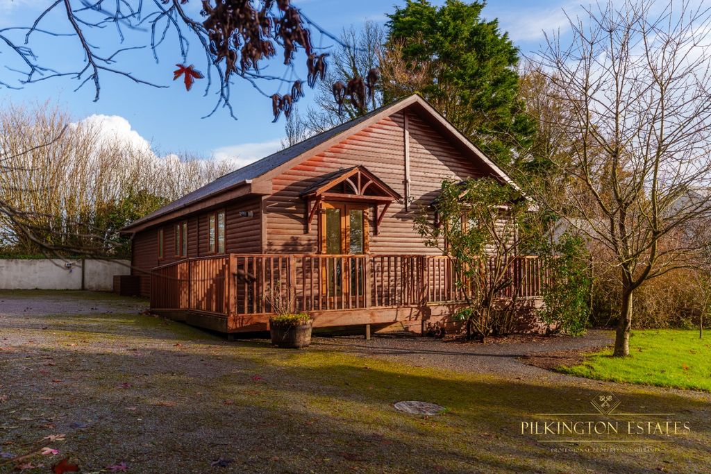 Property photo 1 of 21 4699881