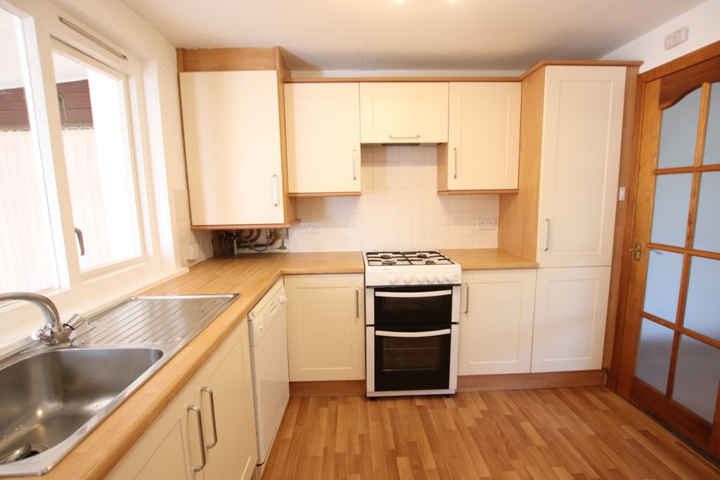 Property photo 3 of 21