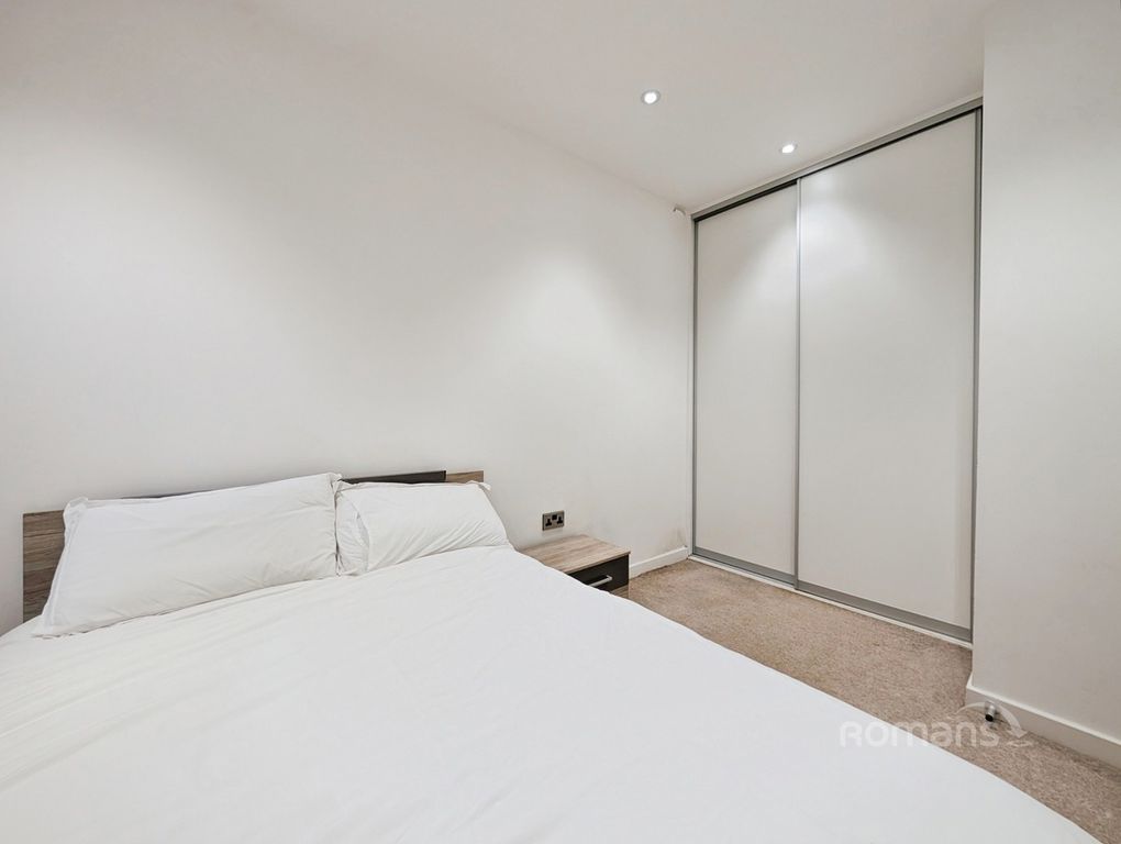 Property photo 3 of 9 Pbox-Img.Jpg