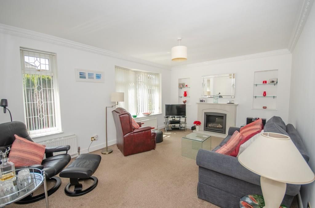 Property photo 3 of 21 Living Room.Jpg