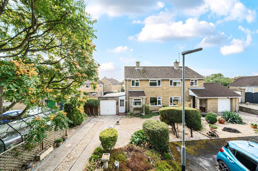 Property photo 1 of 14 1347871-8-68c3Fe3...