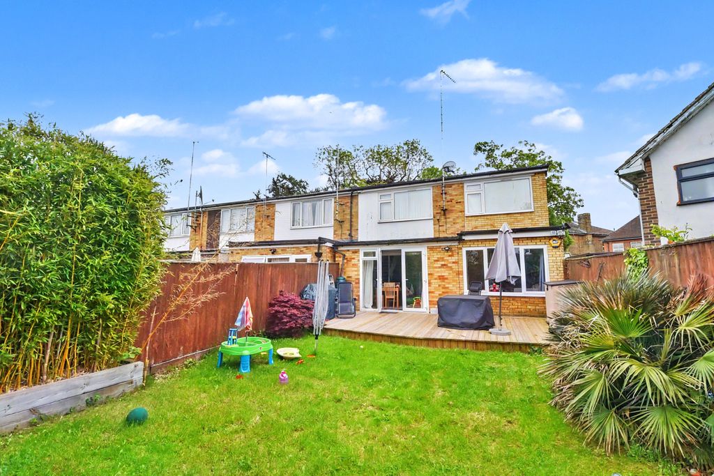 Property photo 1 of 11