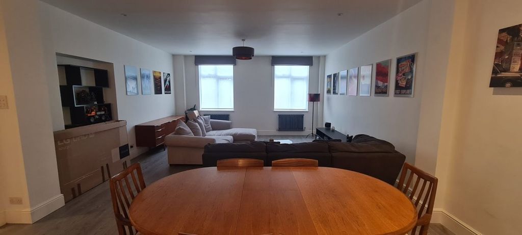 Property photo 1 of 29