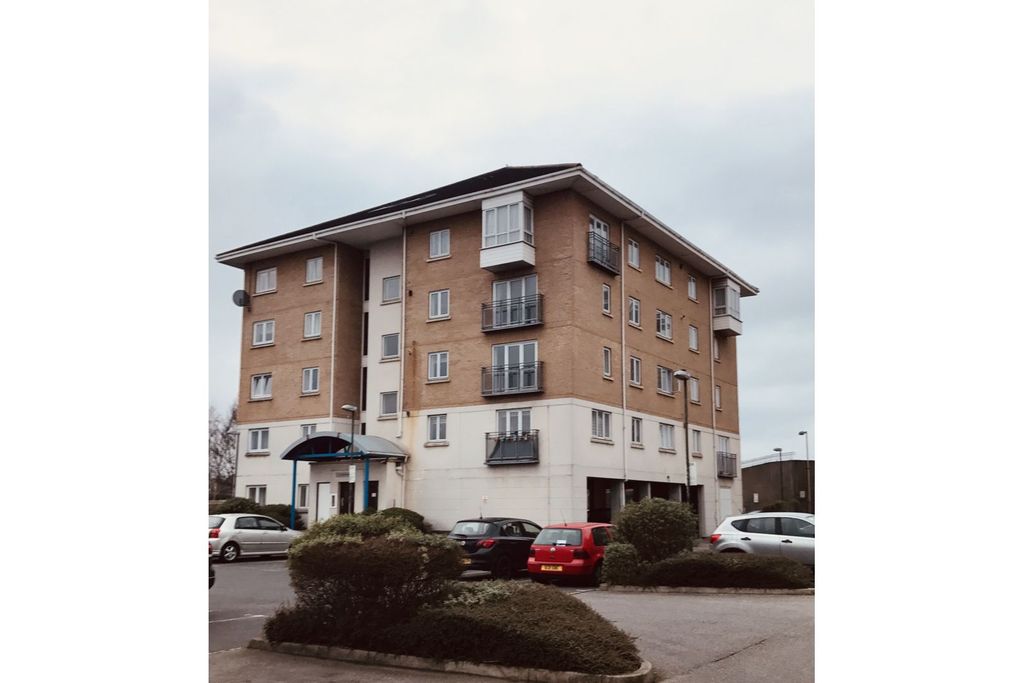 Property photo 1 of 14 Out-Building