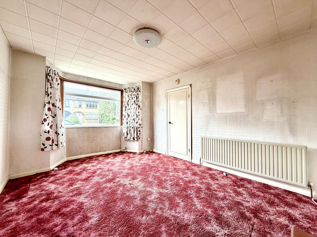 Property photo 2 of 14 Not Specified
