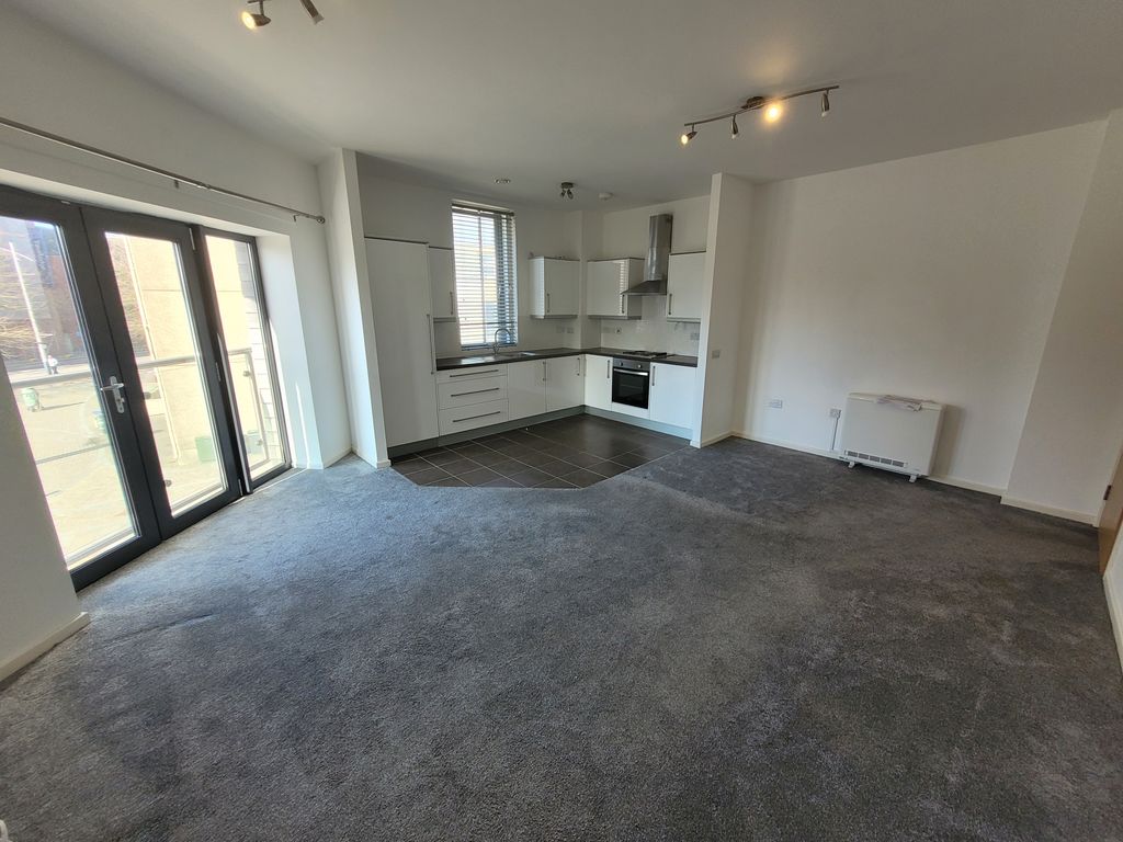 Property photo 2 of 6