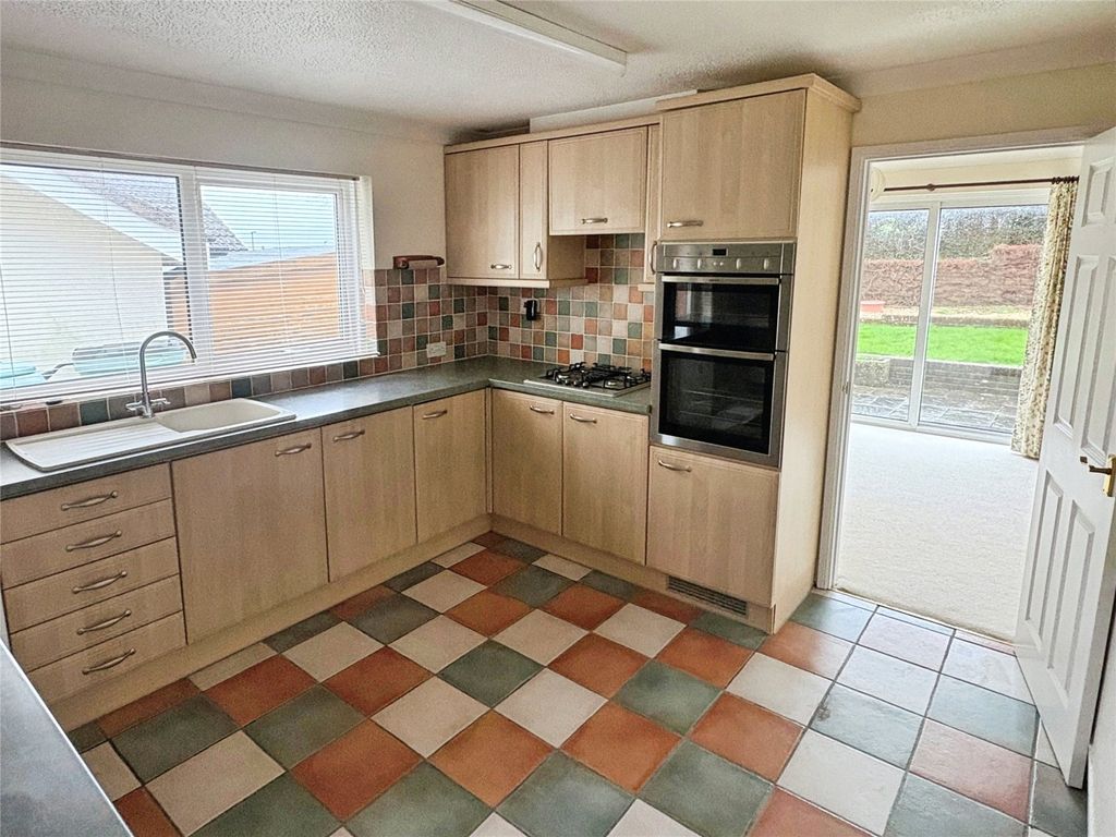 Property photo 3 of 13 Picture No. 19